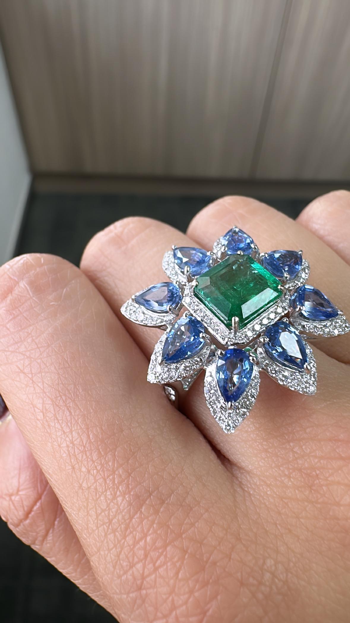 Set in 18K Gold, Zambian Emerald, Blue Sapphires & Diamonds Cocktail Ring For Sale 1