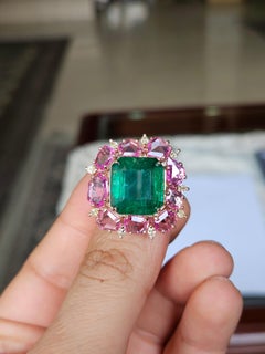 Set in 18K Gold, Zambian Emerald, Ceylon Pink Sapphires & Diamonds Cocktail Ring