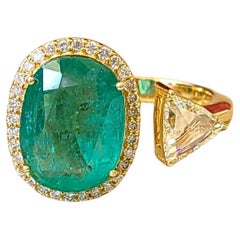 Set in 18K Gold, Zambian Emerald & Rose Cut Diamond Engagement/ Cocktail Ring
