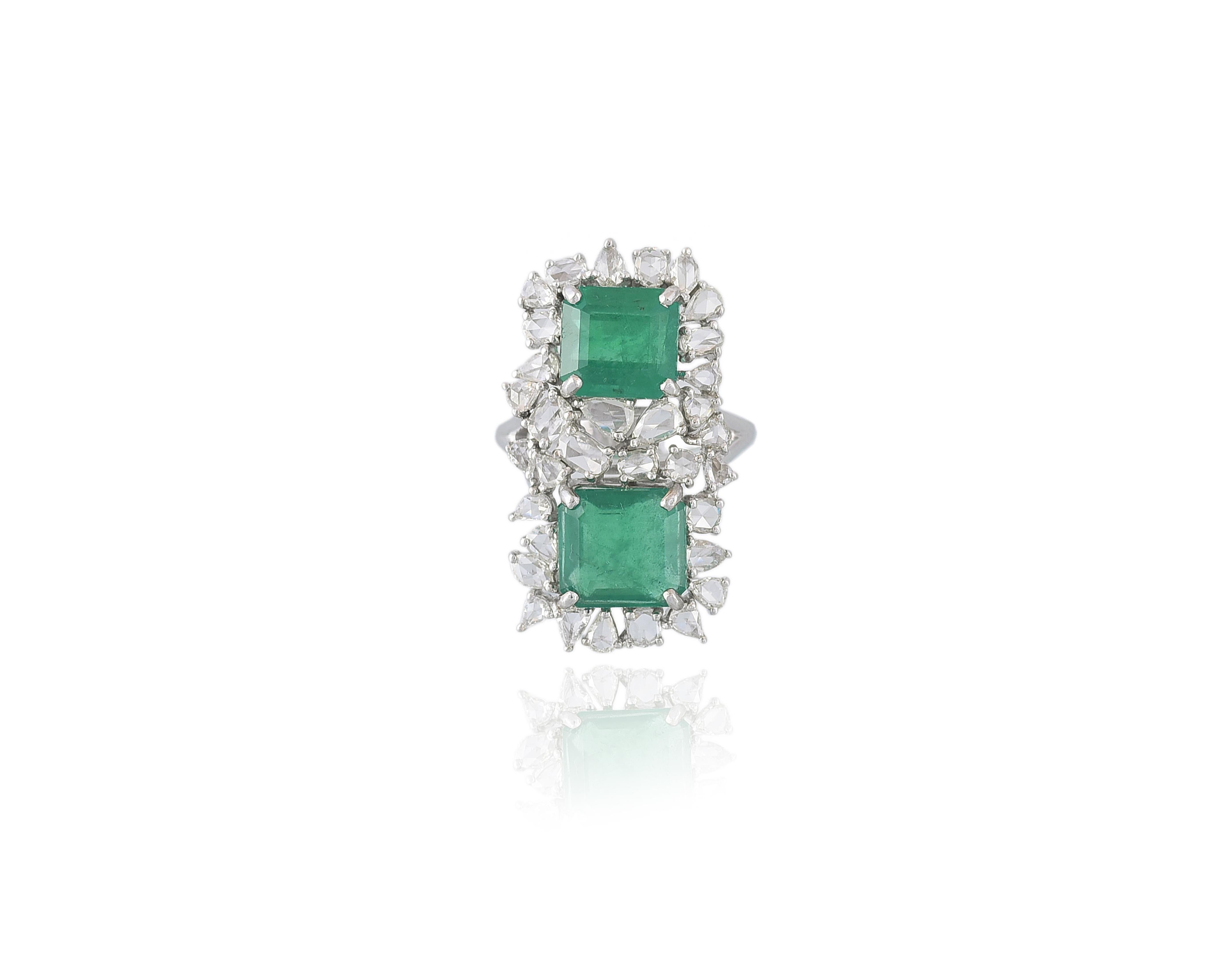 18 Karat Gold Zambian Emerald and Rose Cut Diamonds Cocktail Ring In New Condition In Hong Kong, HK