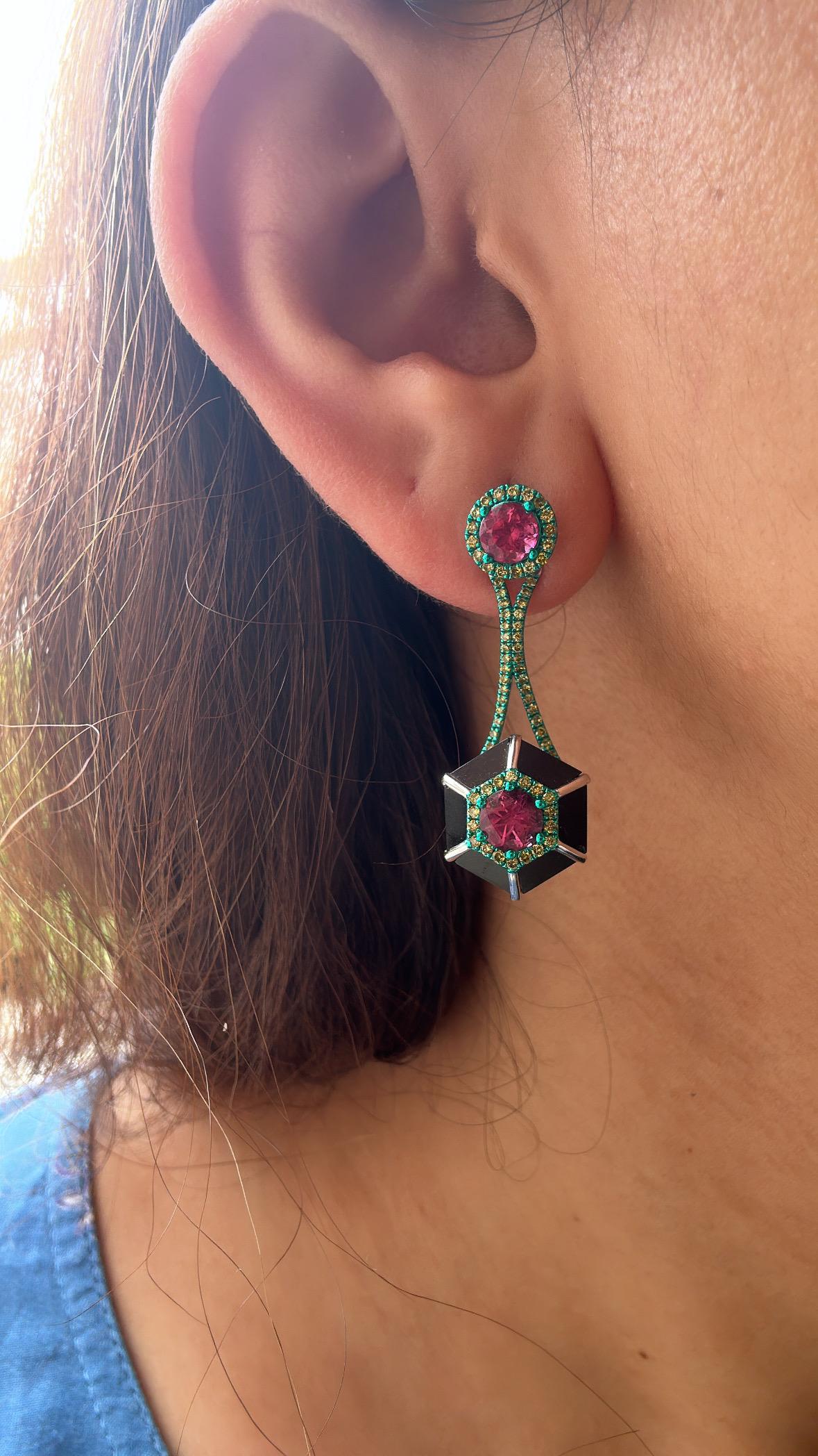 Set in 18K Green Rhodium Gold, Tourmaline, Black Onyx & Diamonds Dangle Earrings For Sale 4