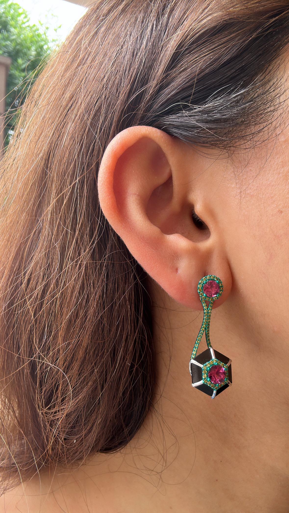 Set in 18K Green Rhodium Gold, Tourmaline, Black Onyx & Diamonds Dangle Earrings For Sale 5