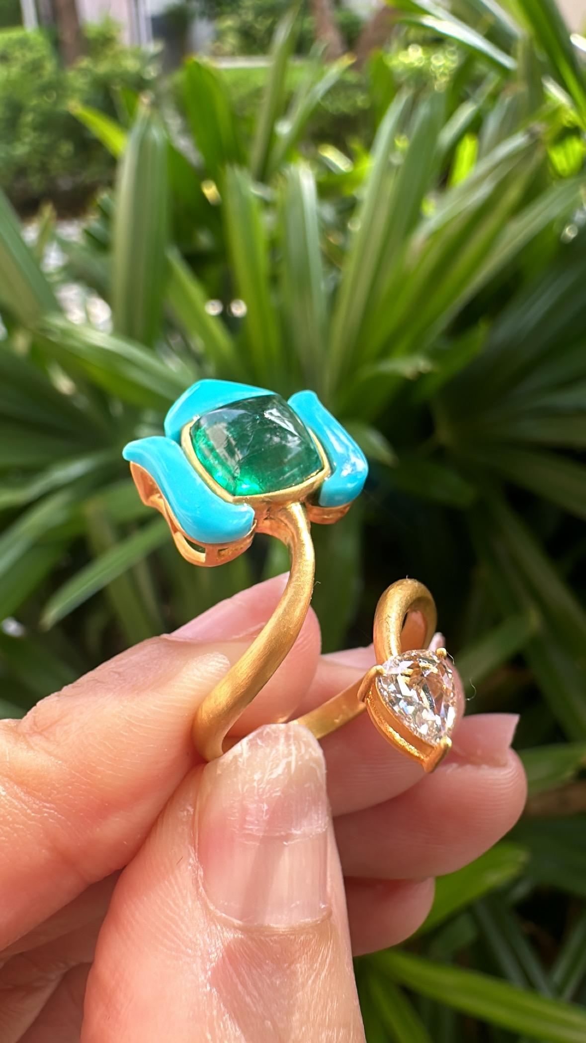 Sugarloaf Cabochon Set in 18K Matte Gold, Emerald sugarloaf, Turquoise & Diamonds Wrap Around Ring For Sale