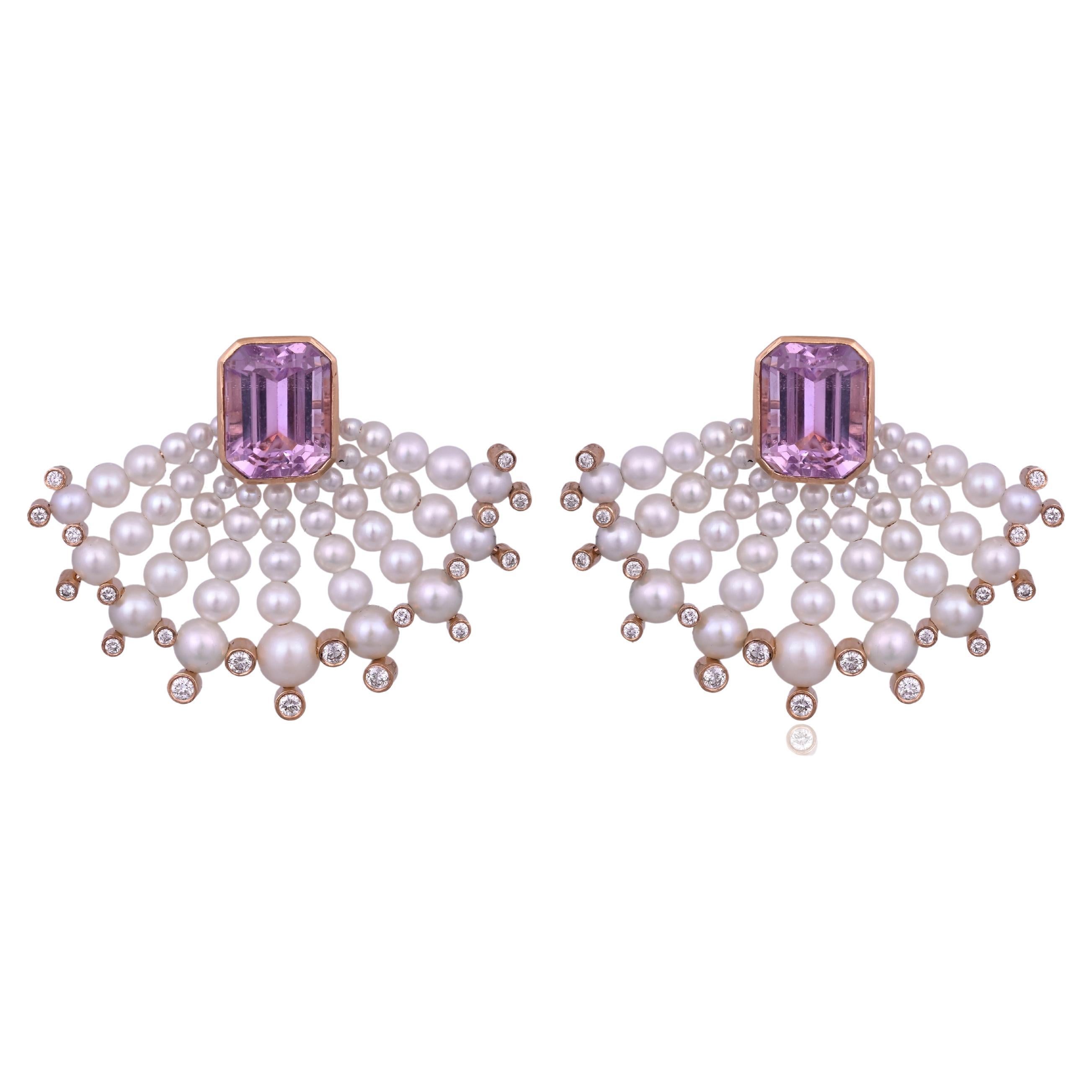 Set in 18K rose Gold, 12.66 Kunzite, Freshwater Pearls & Diamonds Stud Earrings For Sale