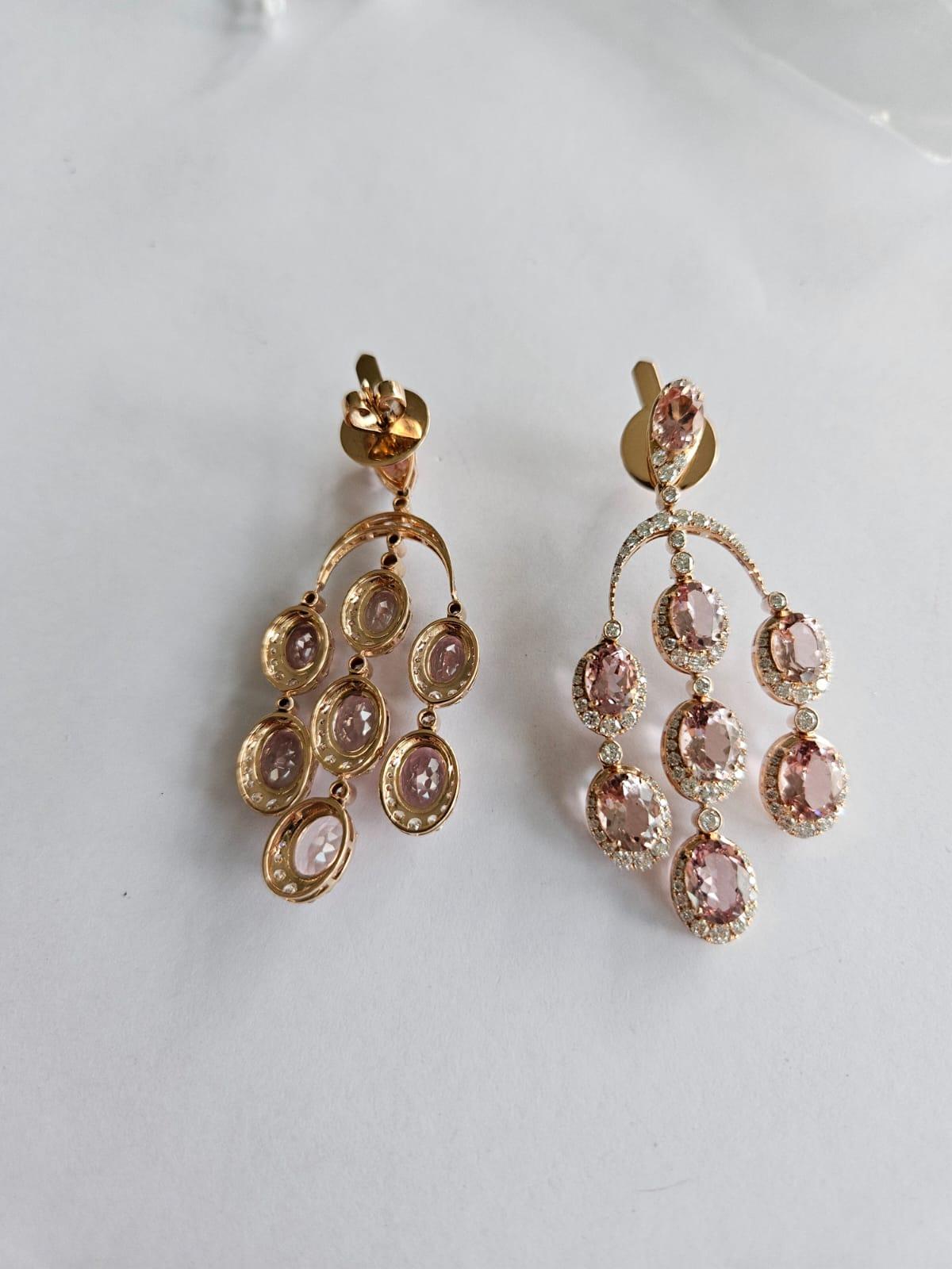 Set in 18K Rose Gold, 14.76 carats, Morganite & Diamonds Chandelier Earrings For Sale 3