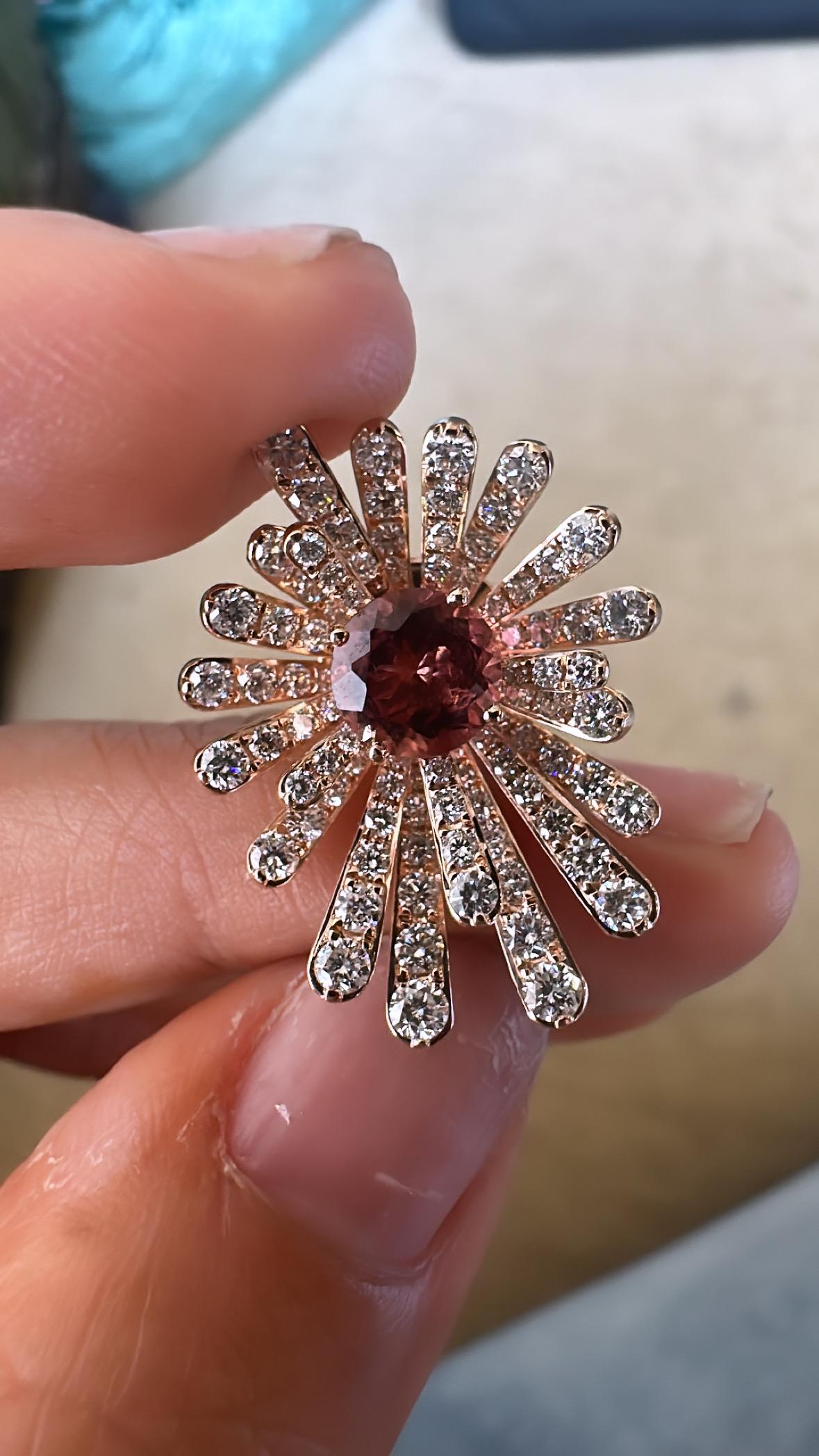 Moderno Orecchini con tormalina e diamanti in oro rosa 18K, 1,98 carati in vendita
