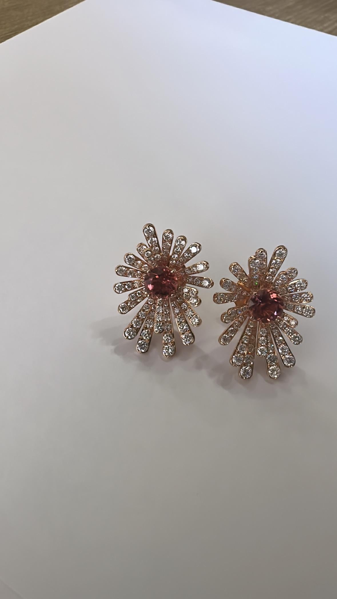Orecchini con tormalina e diamanti in oro rosa 18K, 1,98 carati in vendita 1