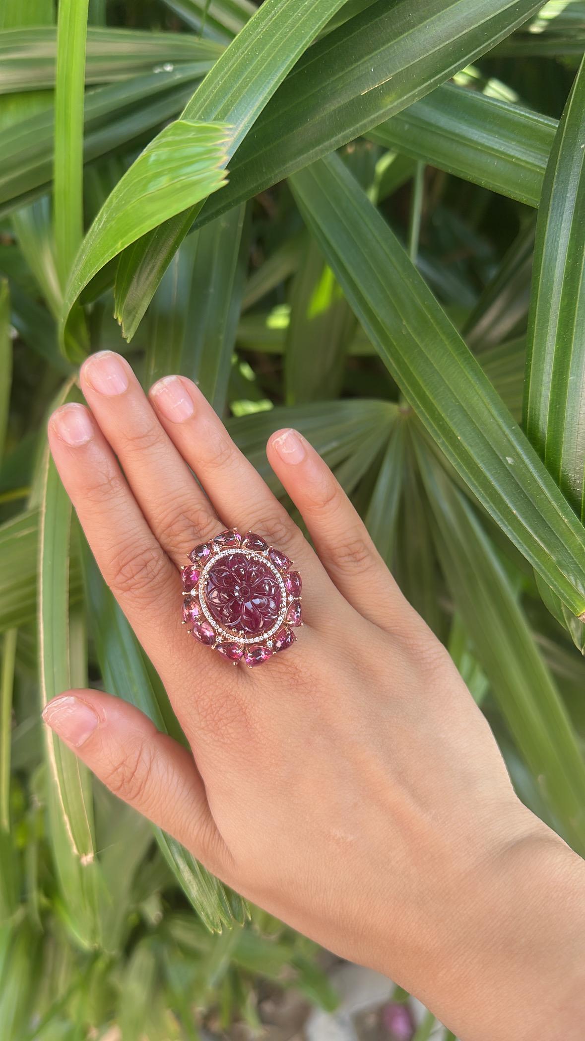Cocktailring mit geschnitzten Turmalinen und Diamanten, gefasst in 18 Karat Roségold, 30,41 Karat im Angebot 2
