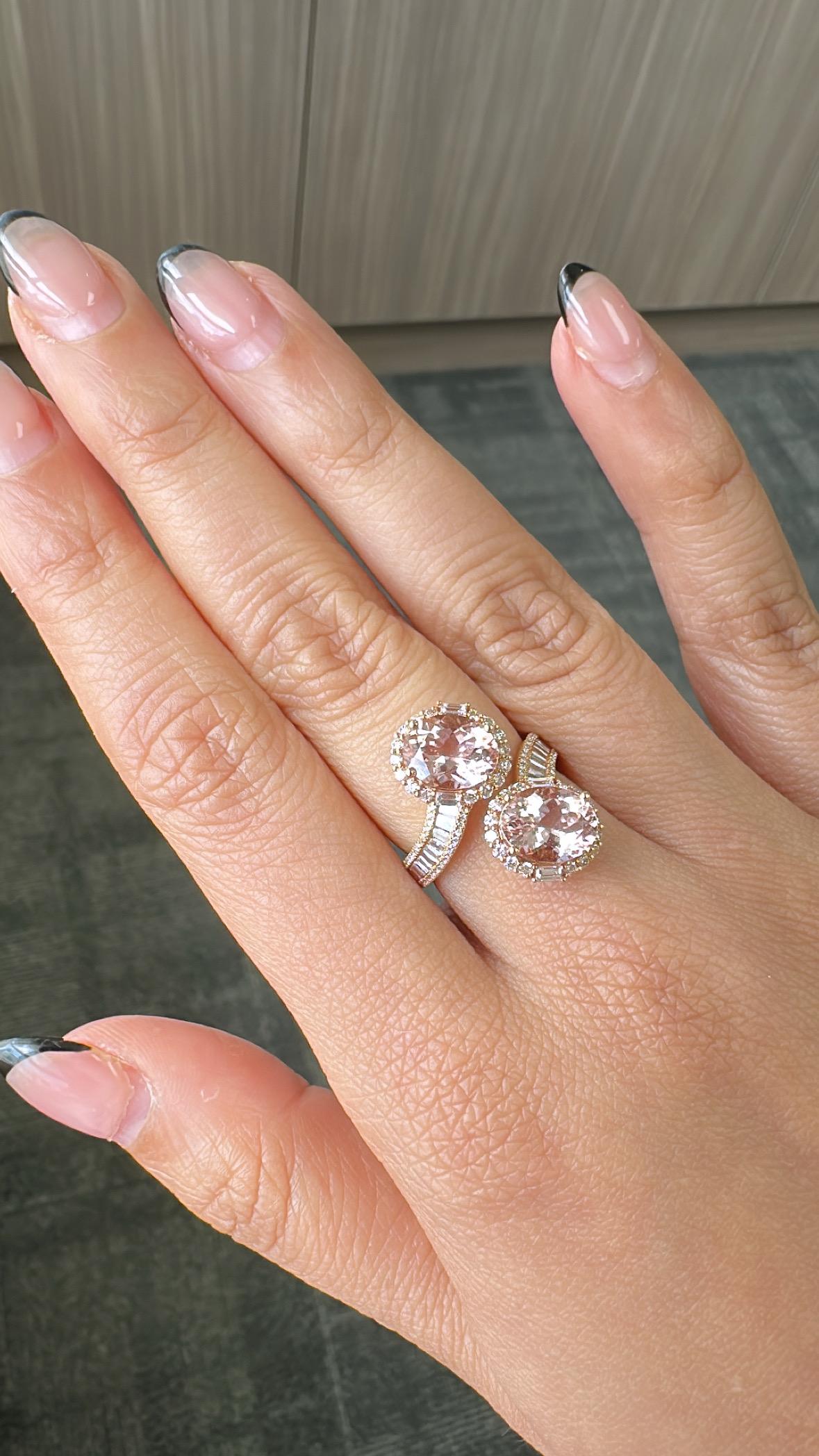 Anello Toi et Moi in oro rosa 18 carati, Morganite 3,96 carati e diamanti affusolati in vendita 4