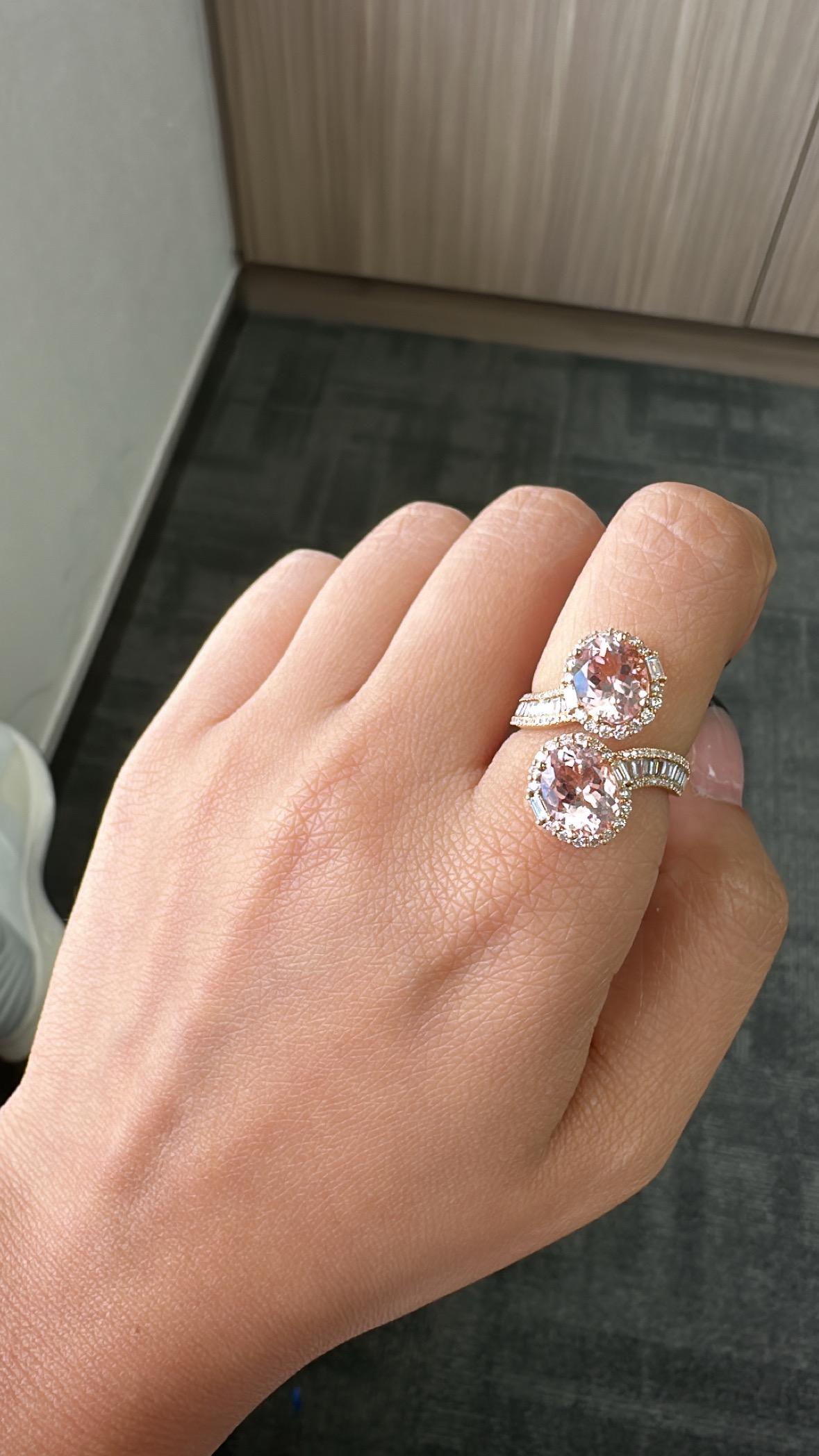 Anello Toi et Moi in oro rosa 18 carati, Morganite 3,96 carati e diamanti affusolati in vendita 1