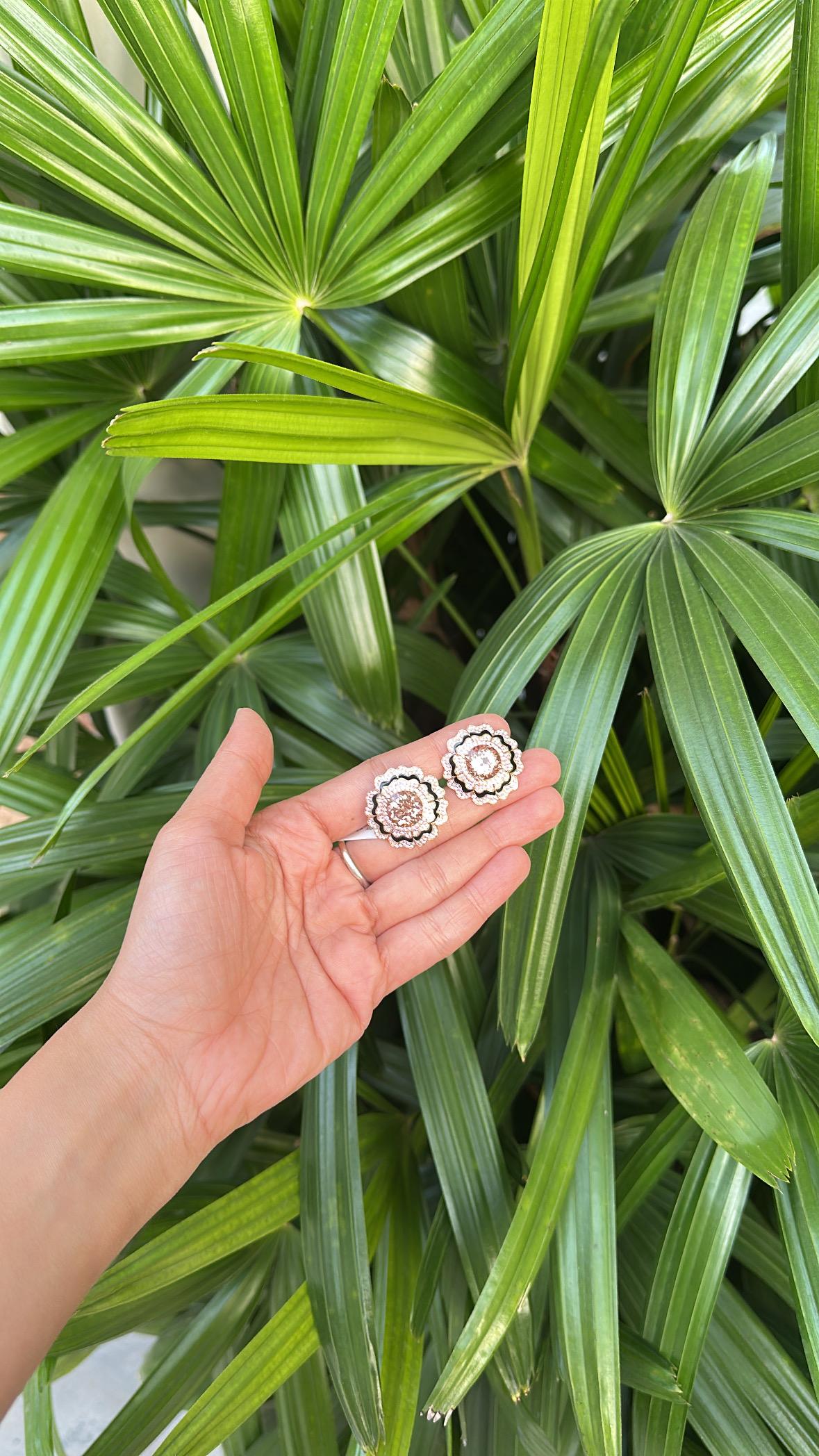 Orecchino con borchia in oro rosa 18 carati, Morganite da 9,15 carati, smalto nero e diamanti in vendita 1