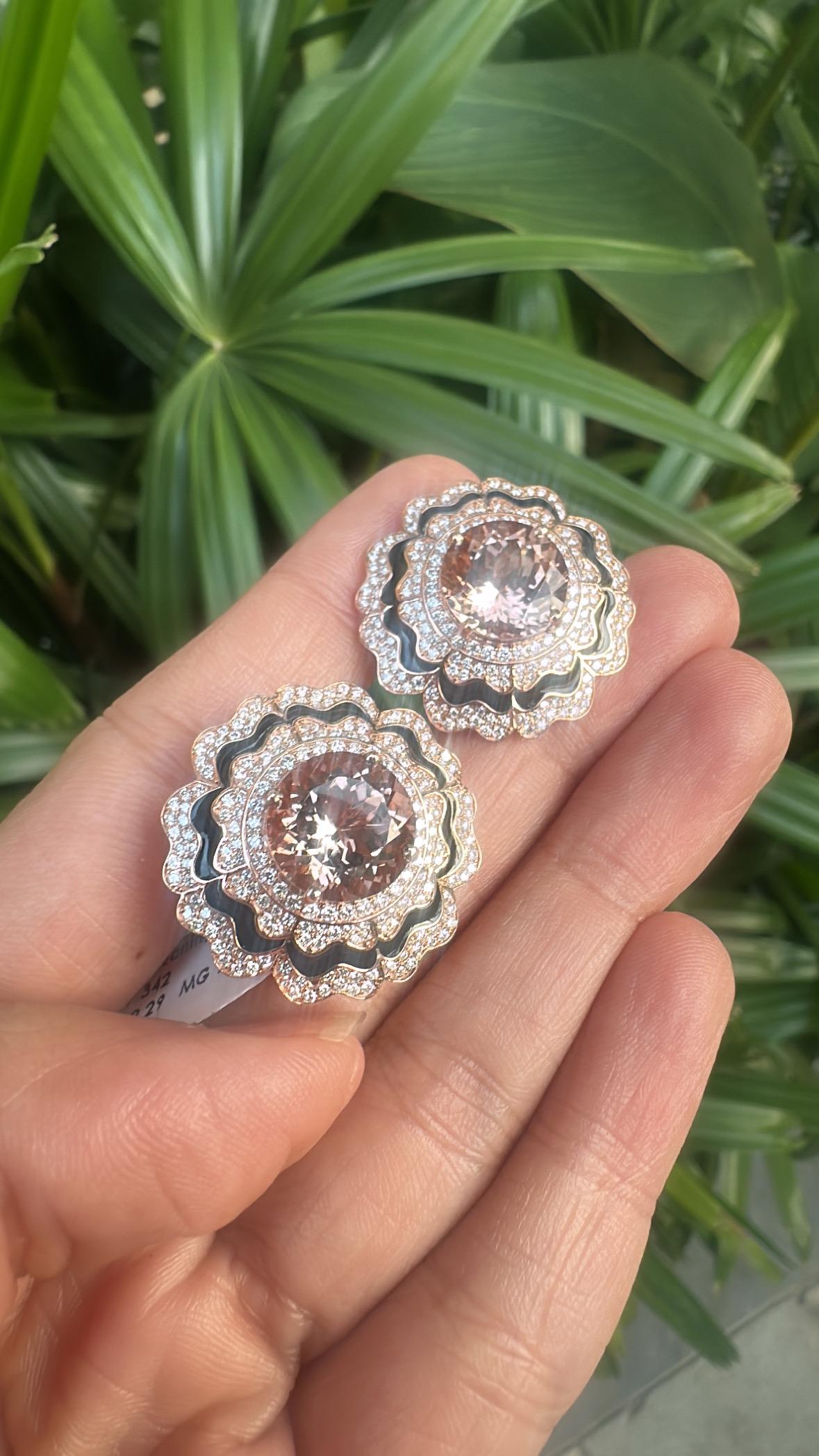 Orecchino con borchia in oro rosa 18 carati, Morganite da 9,15 carati, smalto nero e diamanti in vendita 3