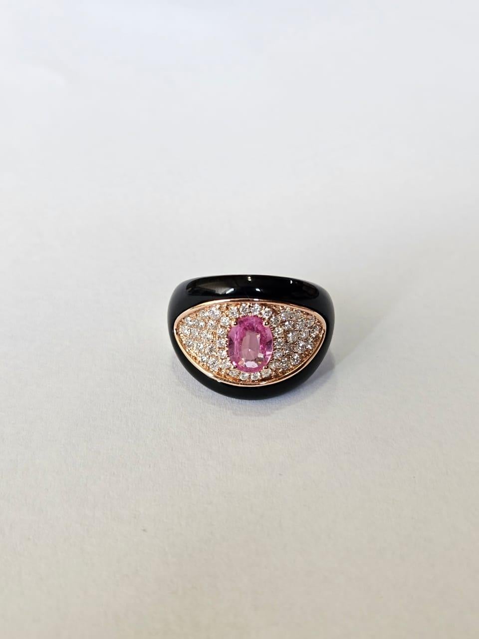 Anillo de compromiso en oro rosa de 18 quilates, zafiro rosa de Ceilán, ónice negro y diamante en Nuevo estado para la venta en Hong Kong, HK