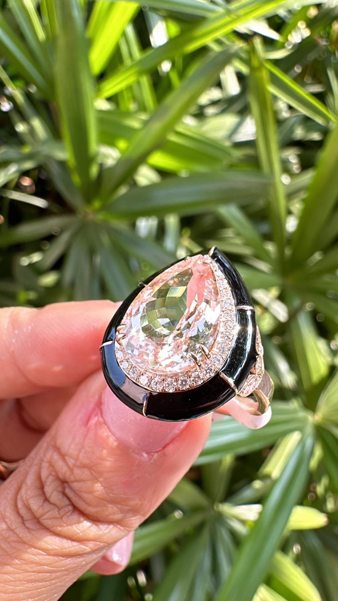 da uomo o donna Anello di fidanzamento in oro rosa 18 carati, morganite, smalto nero e diamanti in vendita