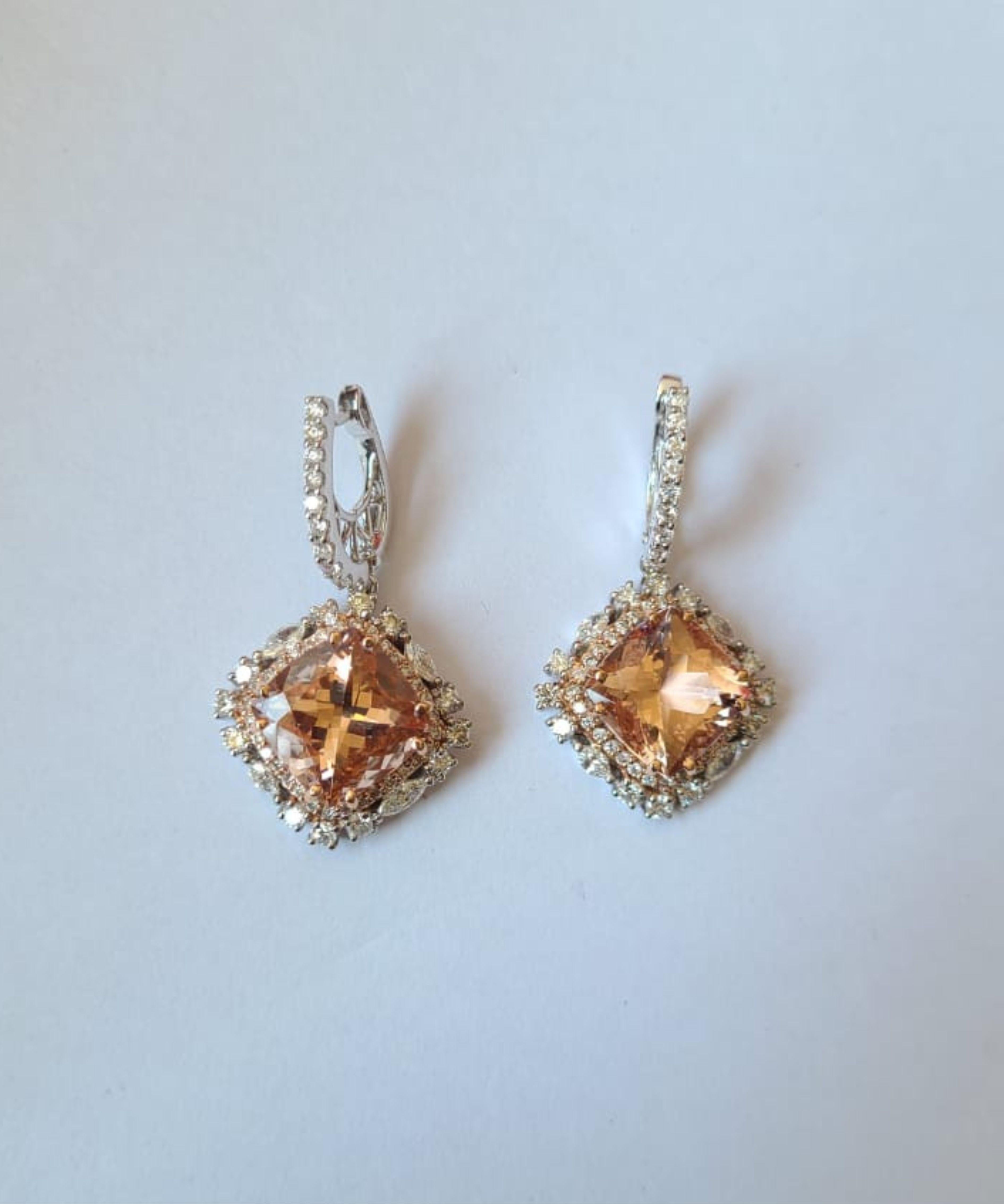 Set in 18K Rose Gold, Natural Cushion Morganites & Diamonds Dangle Earrings In New Condition For Sale In Hong Kong, HK