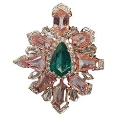 Cocktailring aus 18 Karat Roségold, Padparadscha-Saphiren, Smaragd und Diamanten