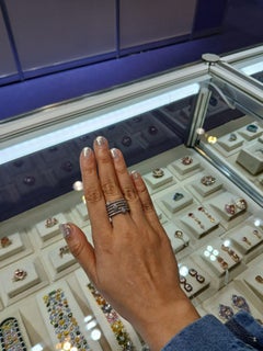 Set in 18K White Gold, 0.25 carats, natural Diamonds Flexible Band Ring