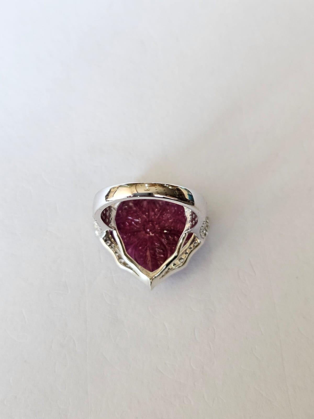 Modern Set in 18K white Gold, 13.38 carats, carved Rubellite & Diamonds Cocktail Ring