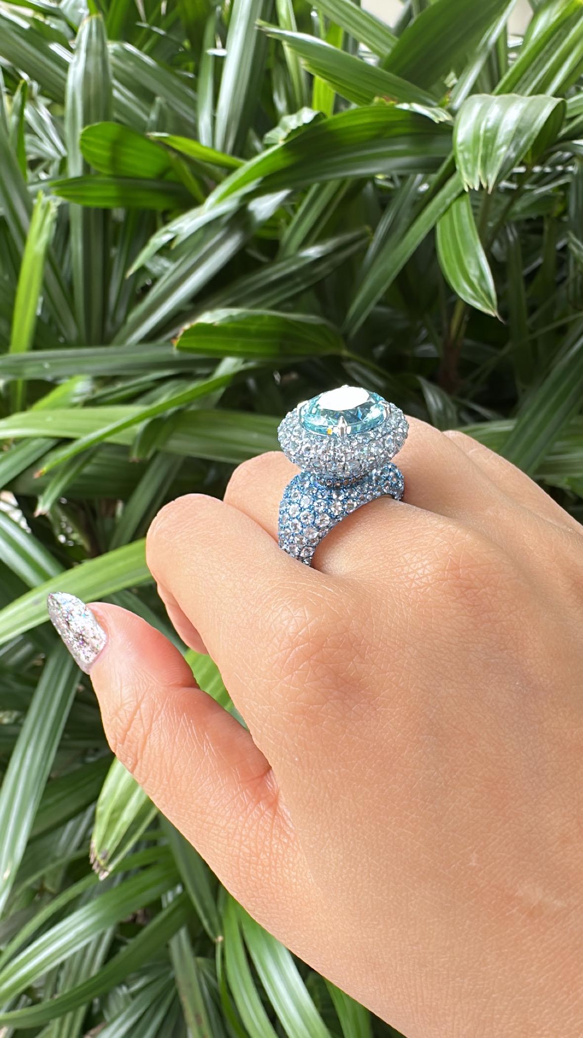 Anello da cocktail con acquamarina e diamanti in oro bianco 18 carati, 13,55 carati in vendita 4