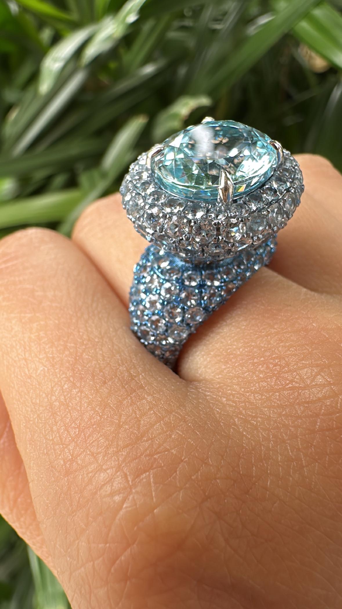 Anello da cocktail con acquamarina e diamanti in oro bianco 18 carati, 13,55 carati in vendita 2