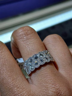 Set in 18K Weißgold, 1,50 Karat, natürliche Diamanten modern Band Bridal Ring