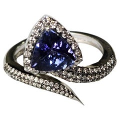 Anillo de compromiso moderno de tanzanita y diamantes, engastado en oro blanco de 18 quilates, 1,58 quilates