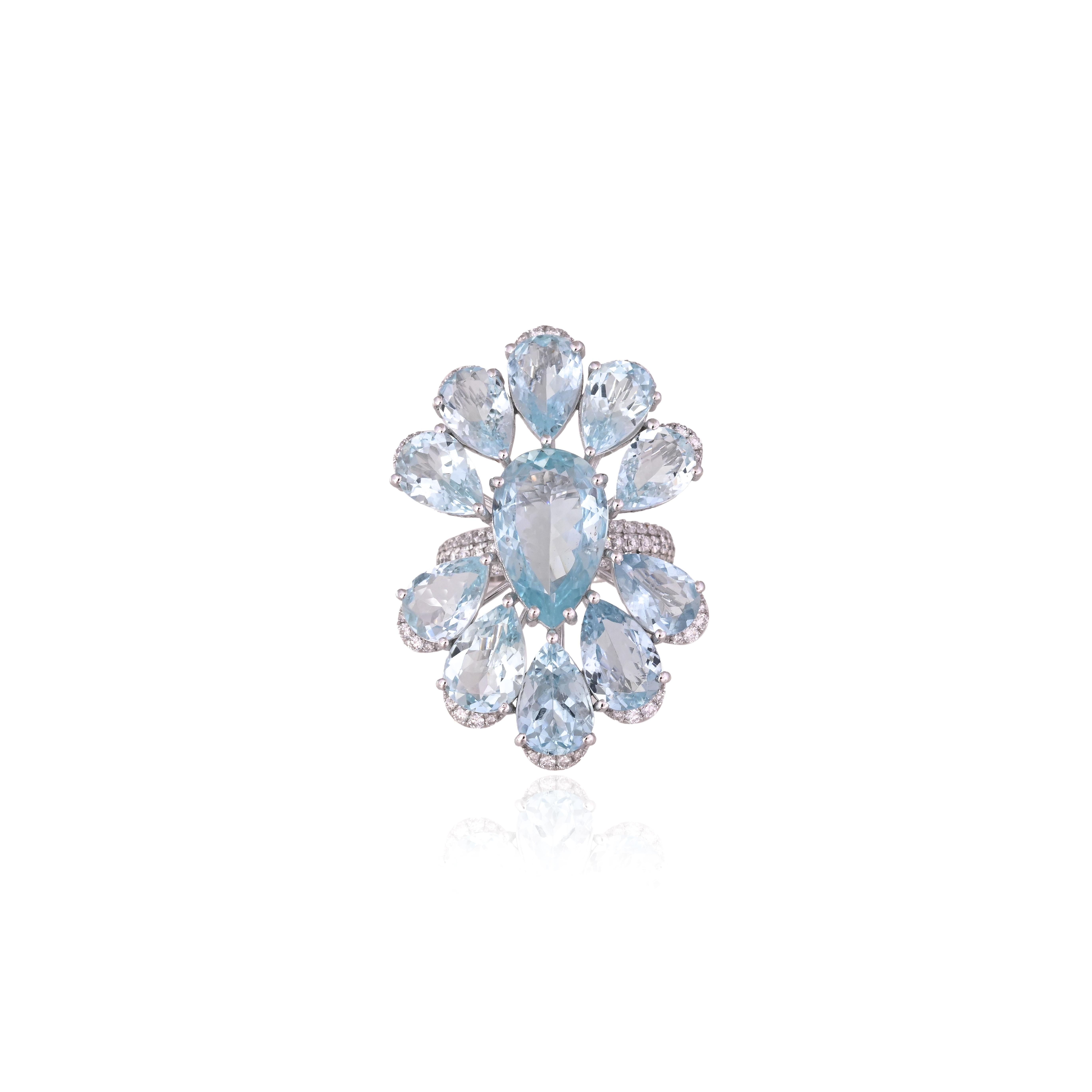 Modern Set in 18K White Gold, 16.20 carats Aquamarine & Diamond oversized Cocktail Ring For Sale