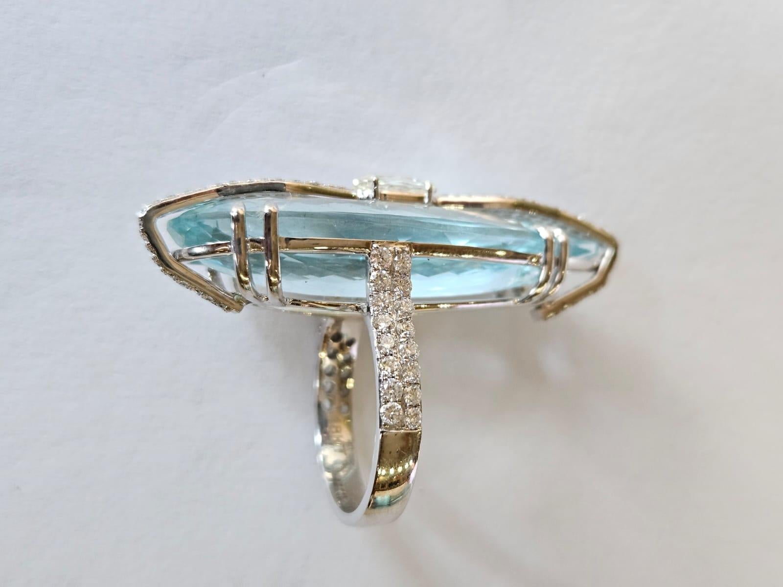 Pear Cut Set in 18K white Gold, 30.03 carats, Aquamarine & Rose Cut Diamond Cocktail Ring For Sale