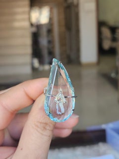 Bague cocktail aigue-marine et diamant trillion en or blanc 18 carats, 31,51 carats