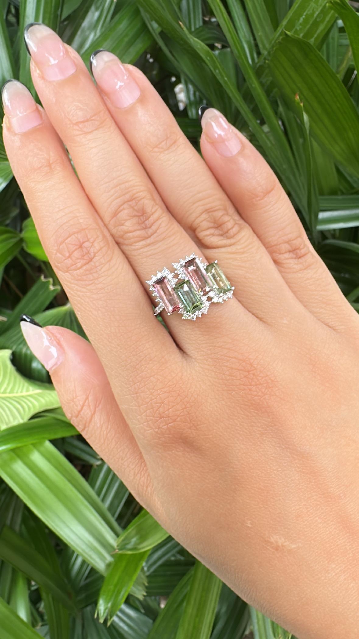 Bague en or blanc 18 carats, 3,60 carats, tourmaline melon d'eau et diamants en vente 1