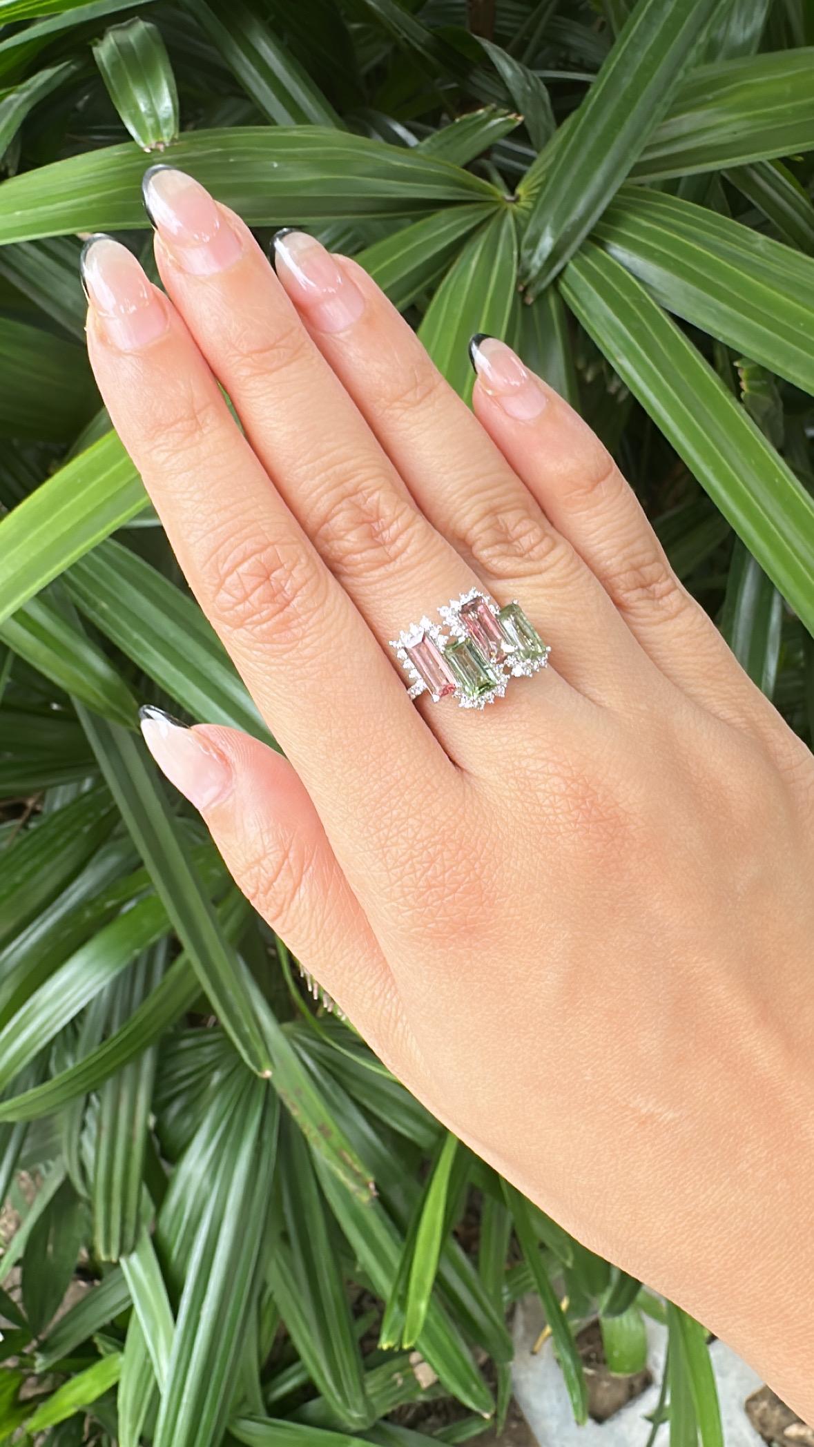 Bague en or blanc 18 carats, 3,60 carats, tourmaline melon d'eau et diamants en vente 3