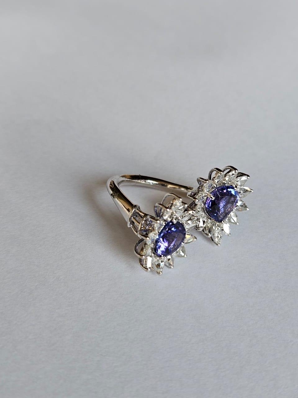 Set in 18K White Gold, 3.86 carats Tanzanite & Rose Cut Diamonds Cocktail Ring In New Condition For Sale In Hong Kong, HK