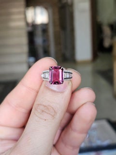 Bague de fiançailles en or blanc 18 carats, tourmaline de 4,22 carats et diamants baguettes