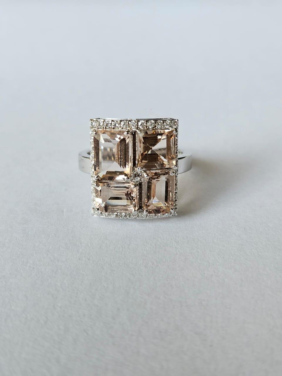 Set in 18K white Gold, 4.61 carats, Morganite & Rose cut Diamond Engagement Ring In New Condition For Sale In Hong Kong, HK