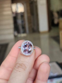 Bague de fiançailles en Morganite, ovale de 5,95ct en or blanc 18K avec diamants