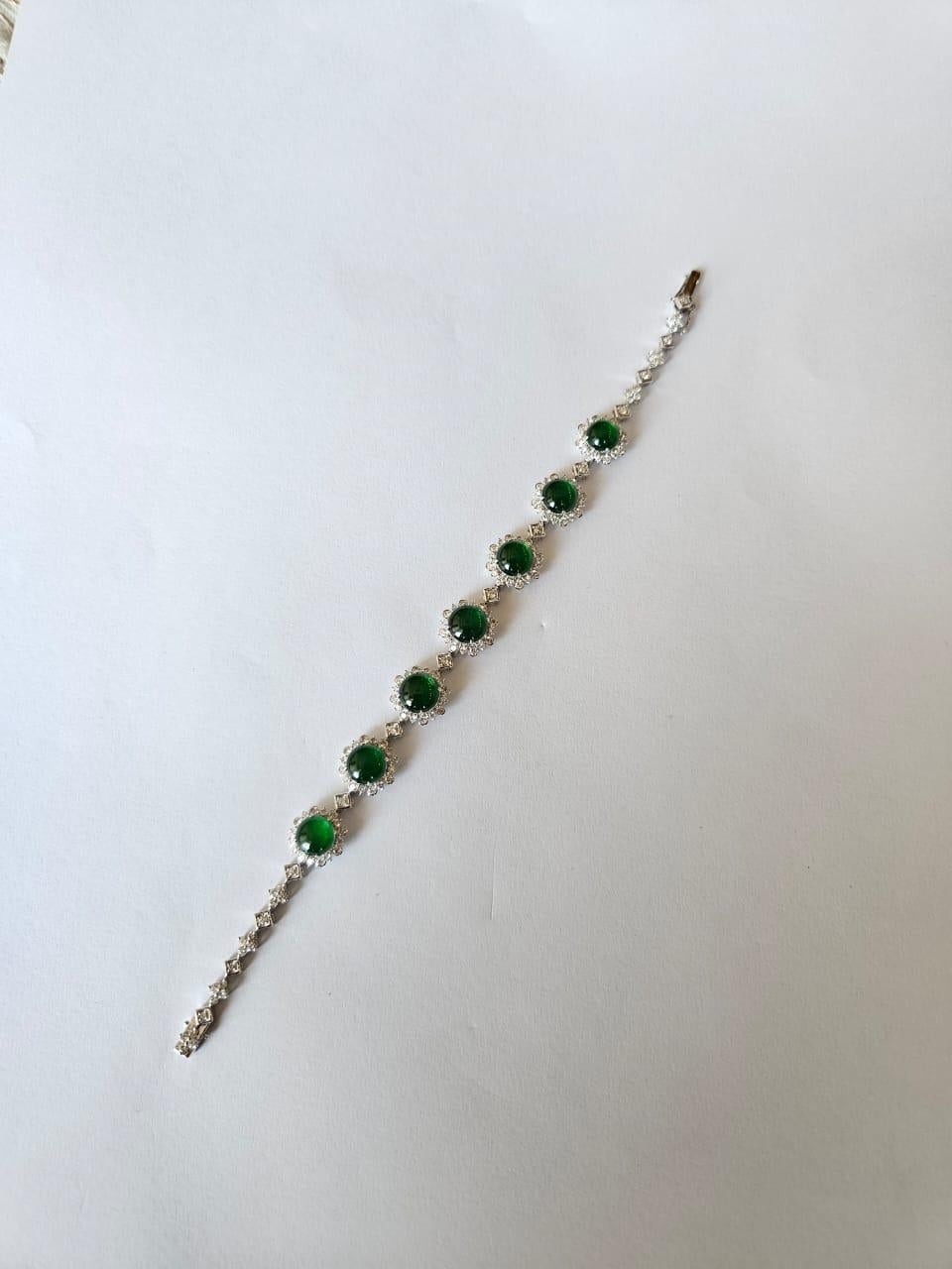 Set in 18K white Gold, 7.70 carats, Burmese Jadeite & Diamonds Modern Bracelet For Sale 1