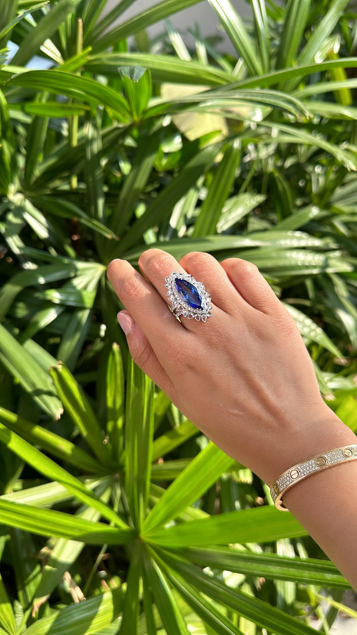 Set in 18K White Gold, 7.92 carats, Tanzanite & Rose Cut Diamond Engagement Ring For Sale 2