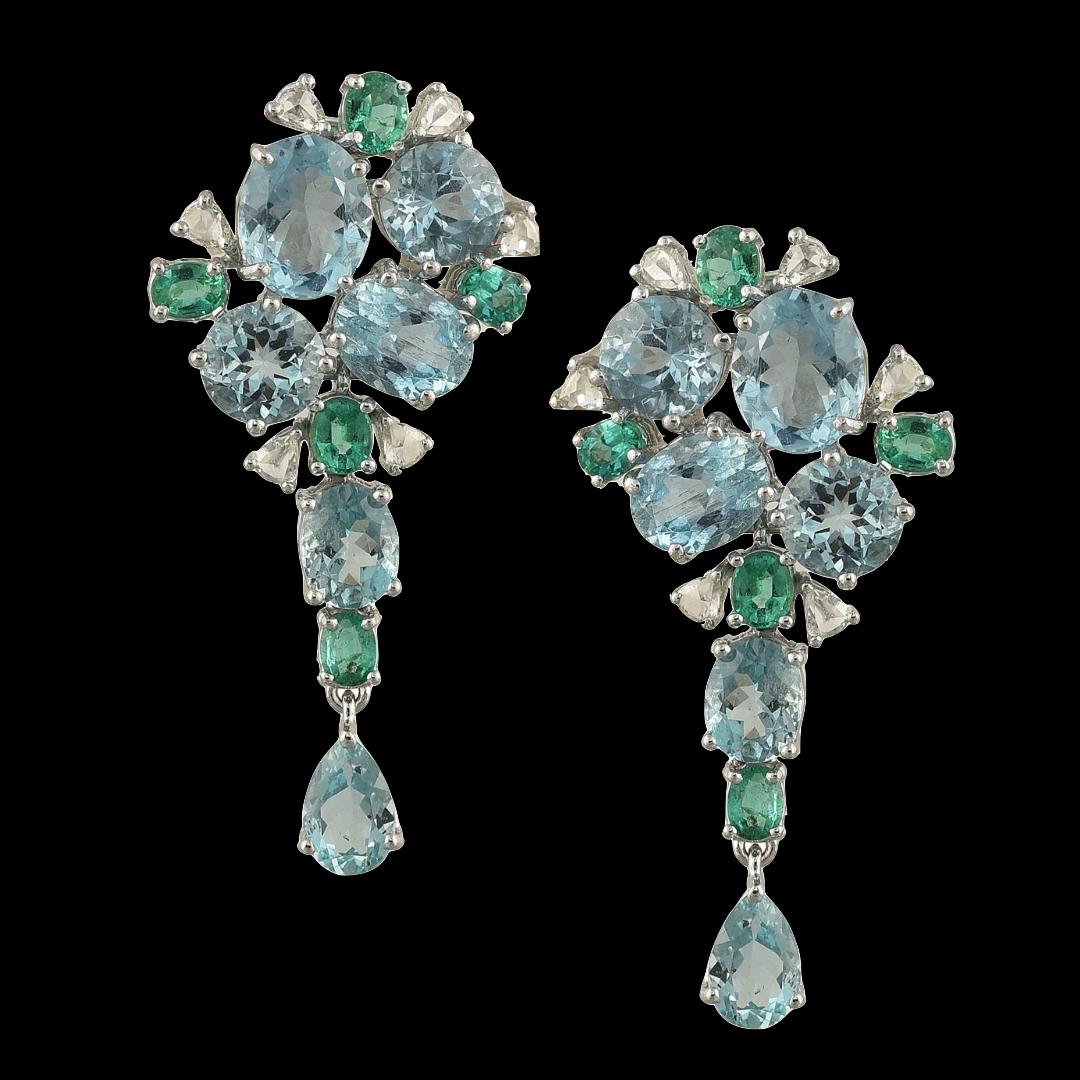 Modern Set in 18K white gold, Aquamarine, Emerald and Rose Cut Diamond Dangle Earrings