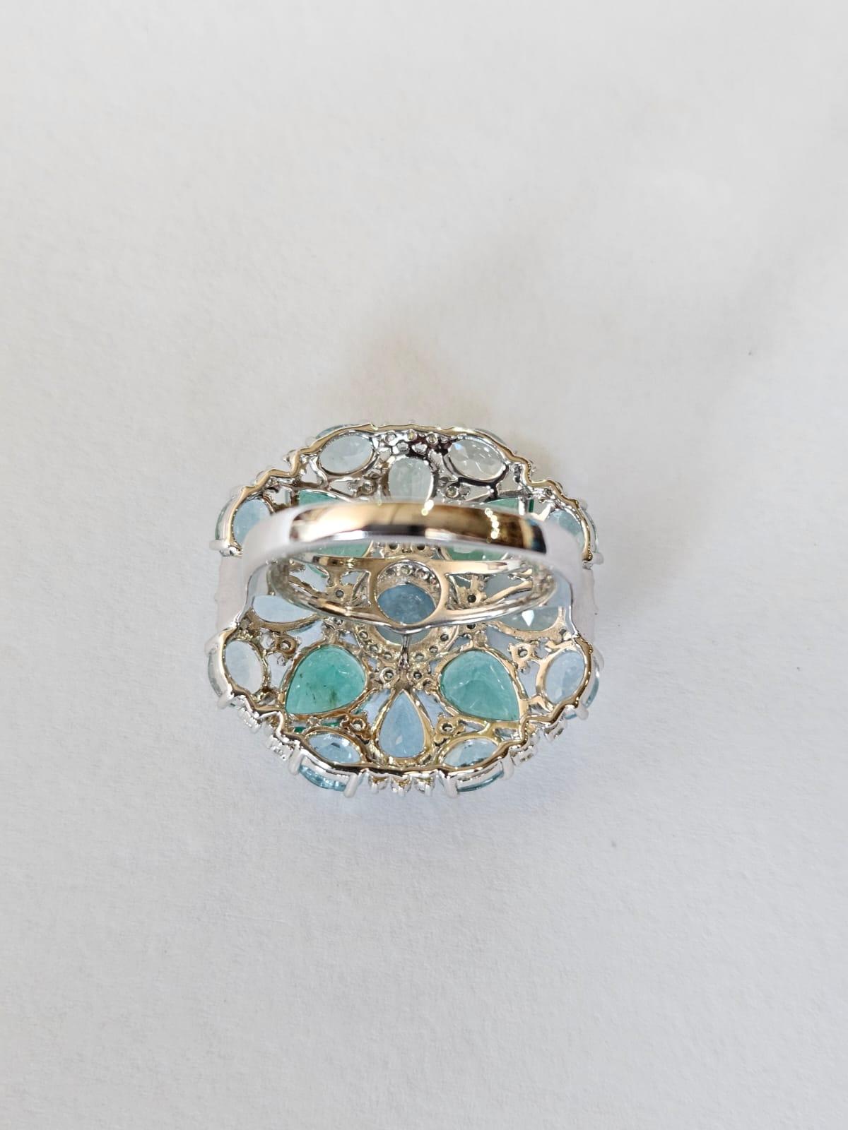 Modern Set in 18K white Gold, Aquamarines, Colombian Emeralds & Diamonds Cocktail Ring For Sale