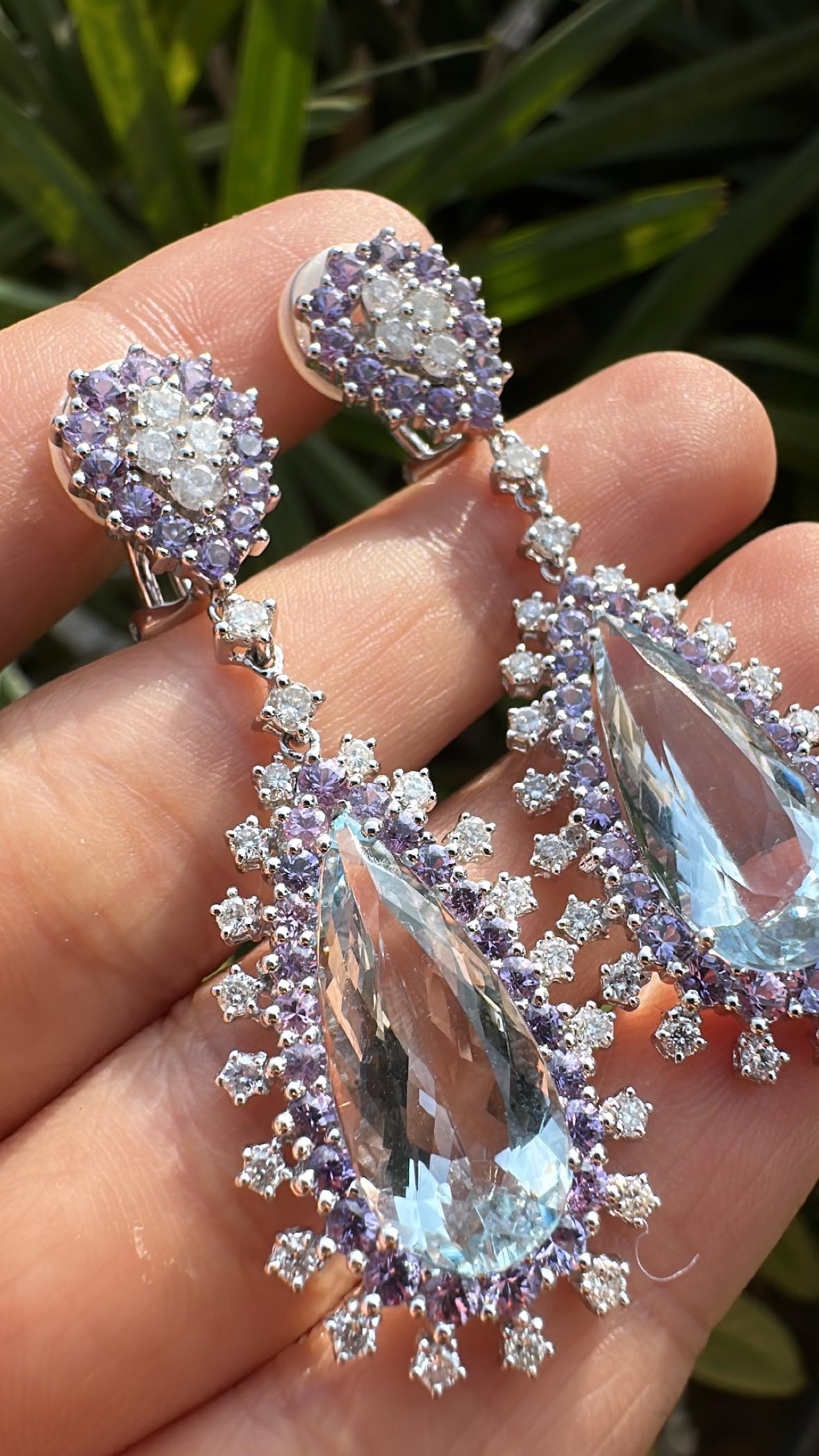 da uomo o donna Orecchini pendenti in oro bianco 18 carati, acquamarine, zaffiri viola e diamanti in vendita