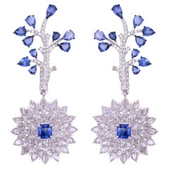 Kronleuchter-Ohrringe aus 18 Karat Weißgold, blaue Saphire und Diamanten im Rosenschliff