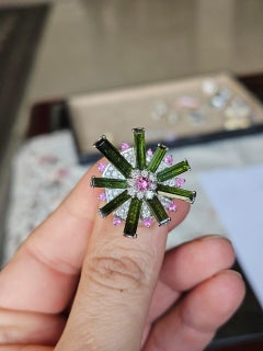 Set in 18K white Gold, Green Tourmaline, Pink Sapphires & Diamonds Cocktail Ring