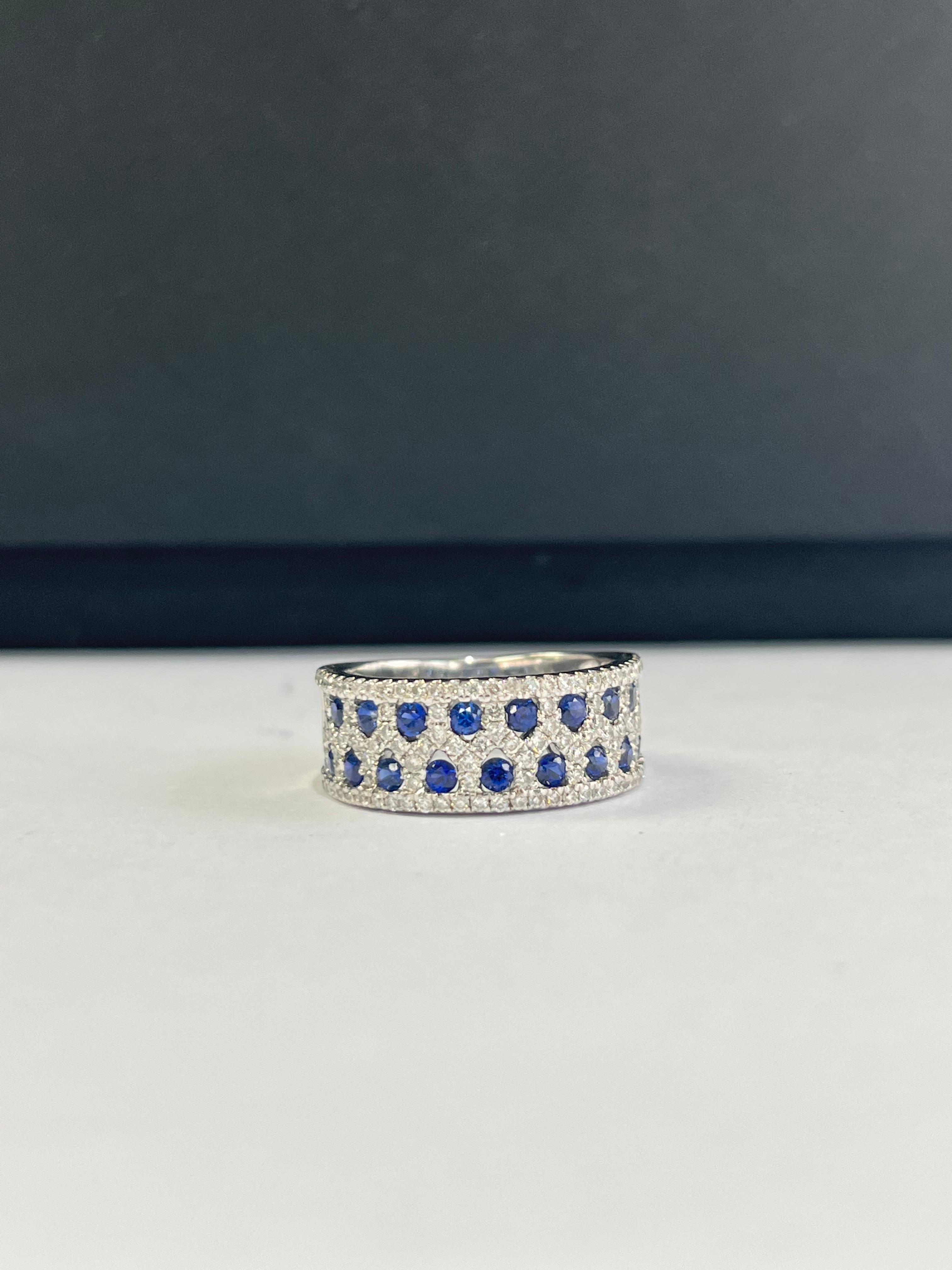 Modern Set in 18K White Gold, natural Ceylon Blue Sapphire & Diamonds Band/Wedding Ring For Sale