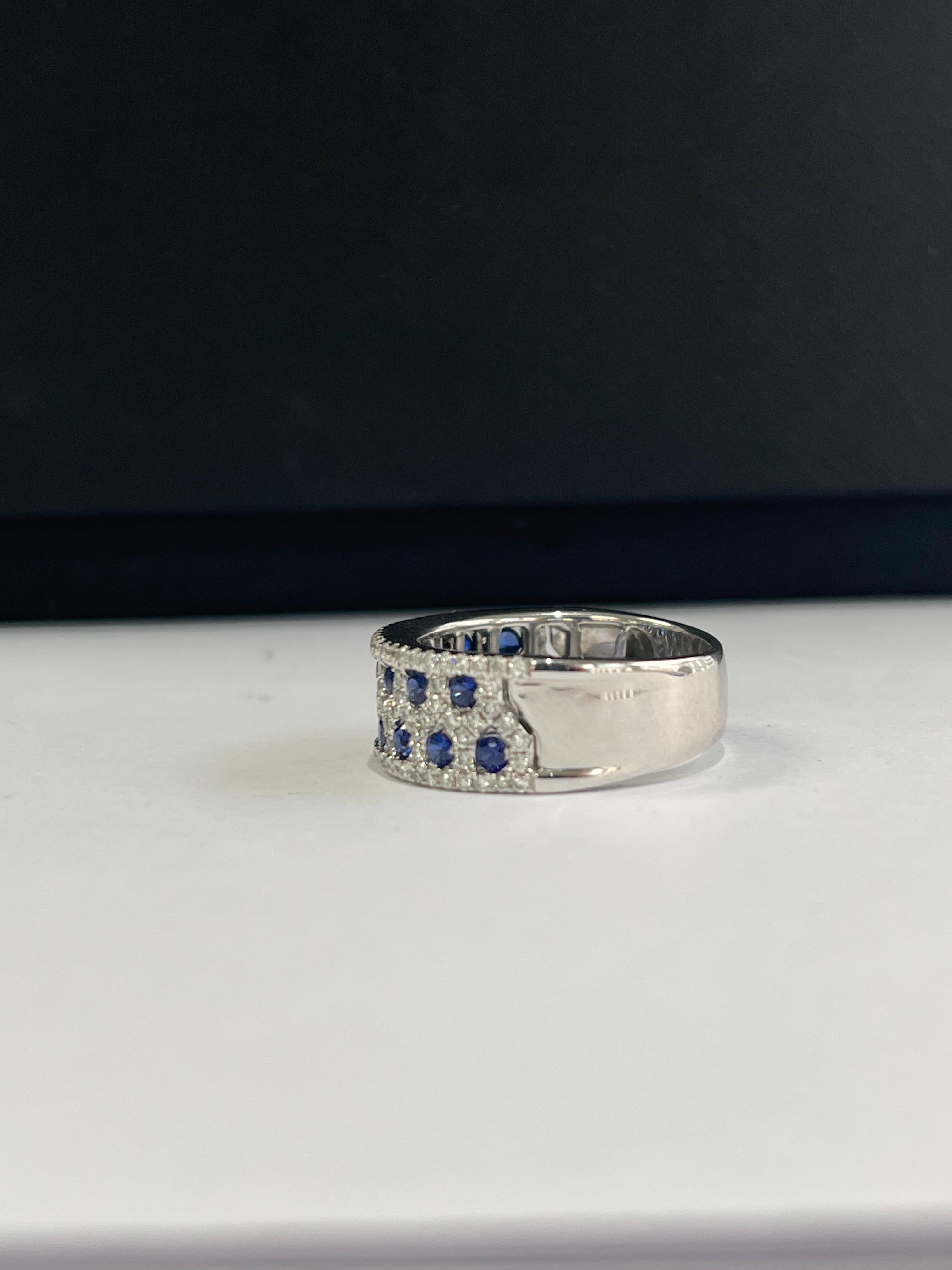 Set in 18K White Gold, natural Ceylon Blue Sapphire & Diamonds Band/Wedding Ring For Sale 1
