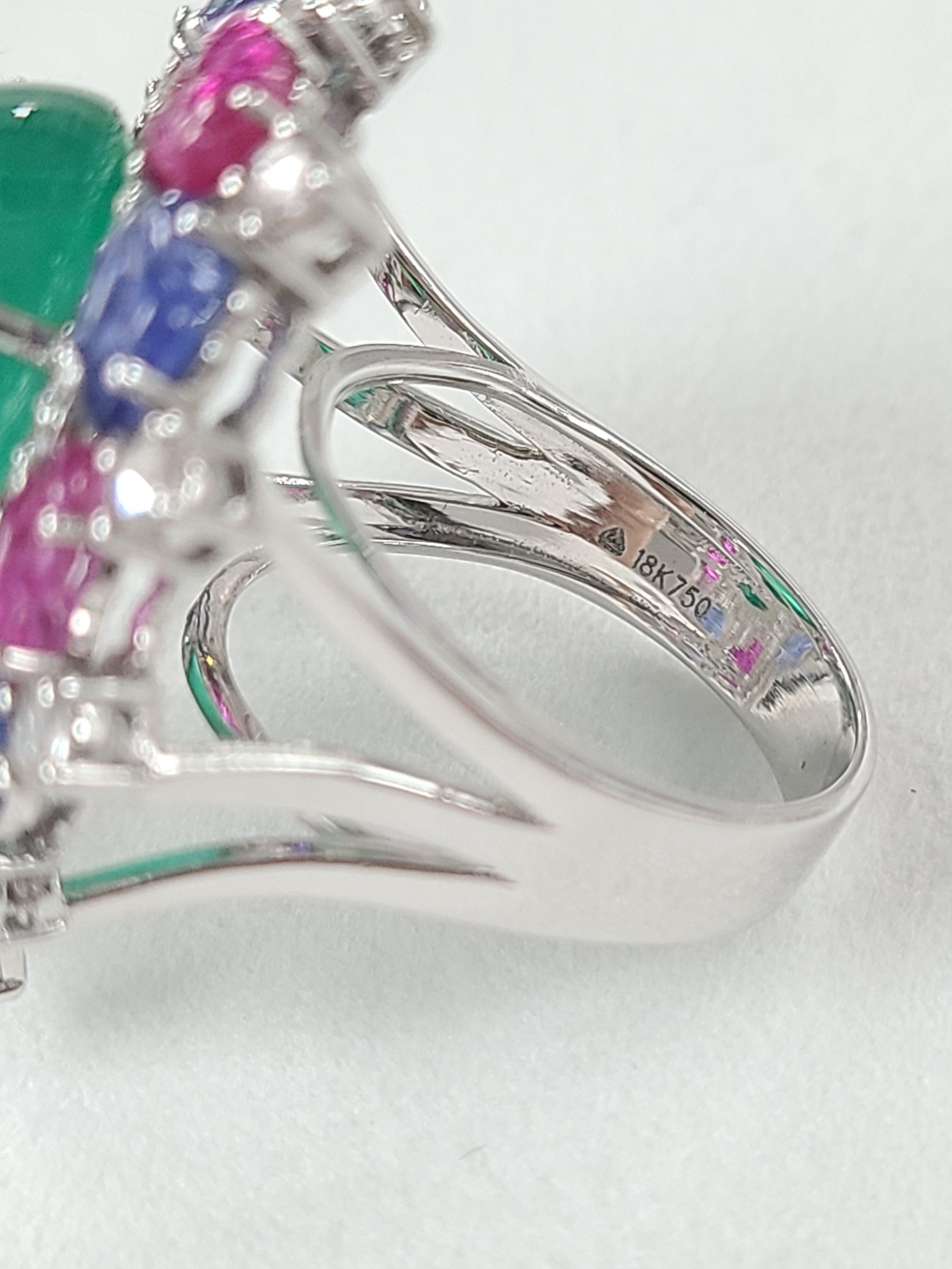 18 Karat White Gold Natural Emerald, Ruby, Sapphire Ring with Diamonds In New Condition In Hong Kong, HK