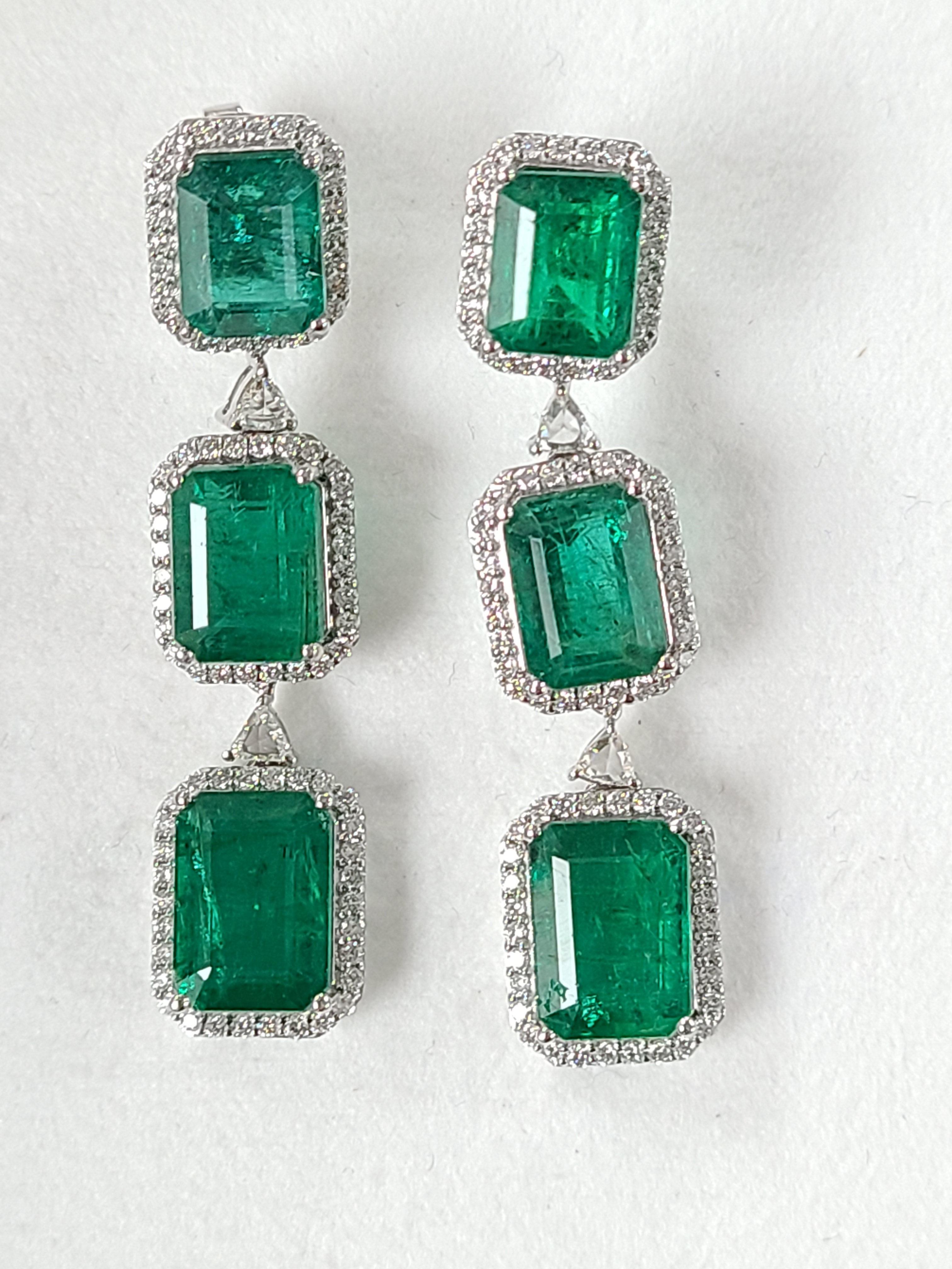 Women's 18 Karat White Gold Natural Zambian Emeralds Earrings with Diamonds