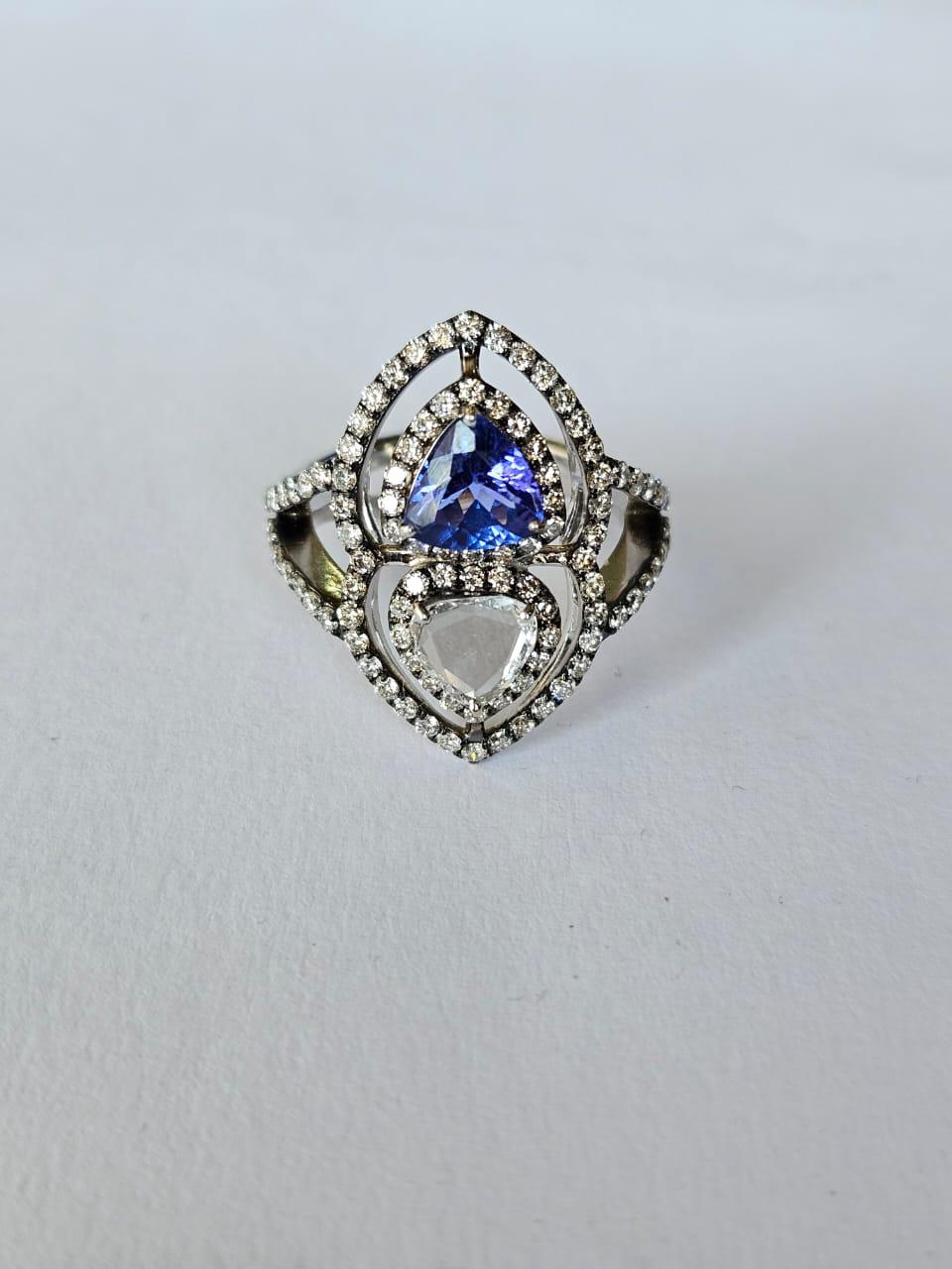 Women's or Men's Set in 18K white Gold, Tanzanite trillion & Rose Cut Diamonds Engagement Ring For Sale