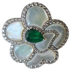 Set in 18K white Gold, Zambian Emerald, Mother of Pearl & Diamonds Cocktail Ring