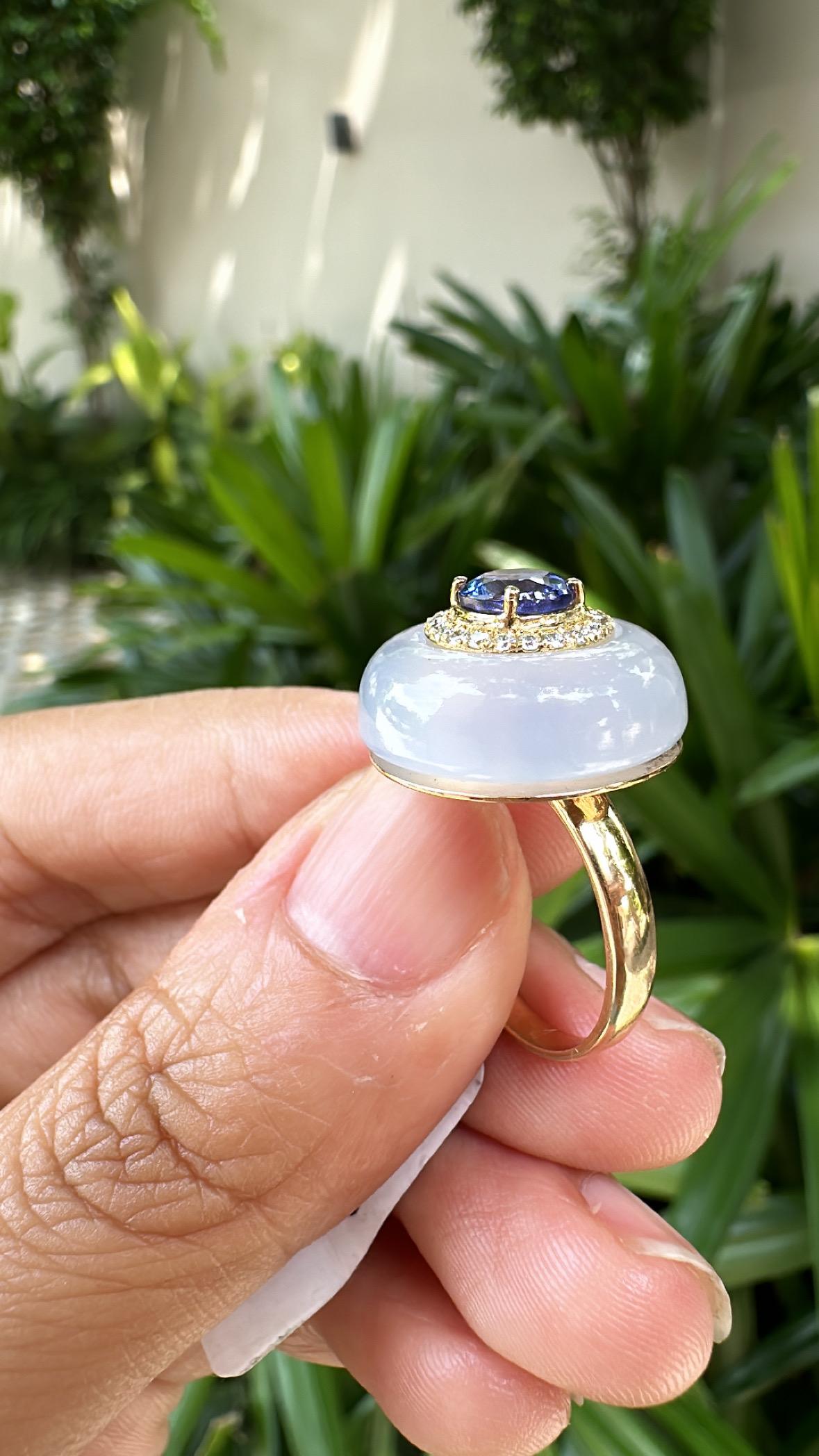 Set in 18K Yellow Gold, 1.06 carat Tanzanite, Chalcedony & Diamond Cocktail Ring For Sale 1