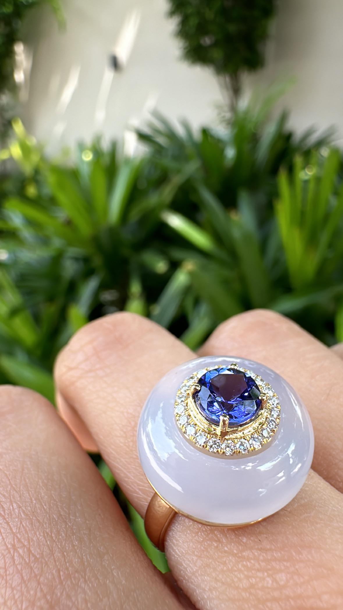 Set in 18K Yellow Gold, 1.06 carat Tanzanite, Chalcedony & Diamond Cocktail Ring For Sale 2